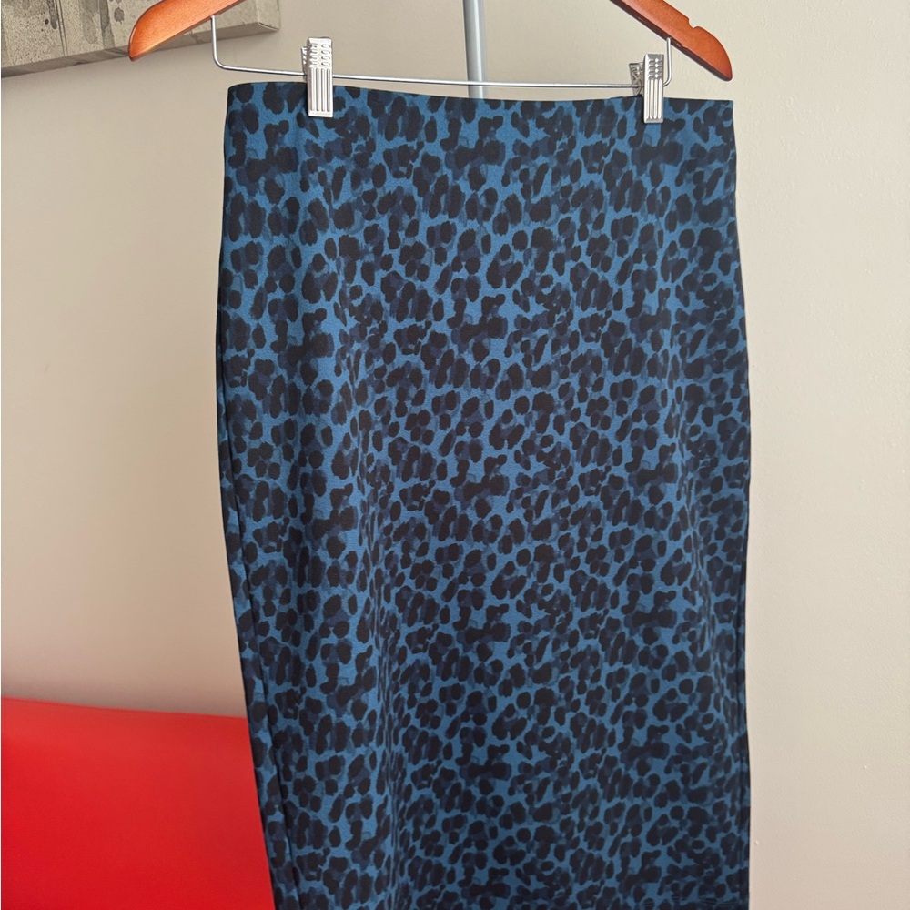 Banana Republic Blue Animal Print Pencil Skirt Stretch Size 4